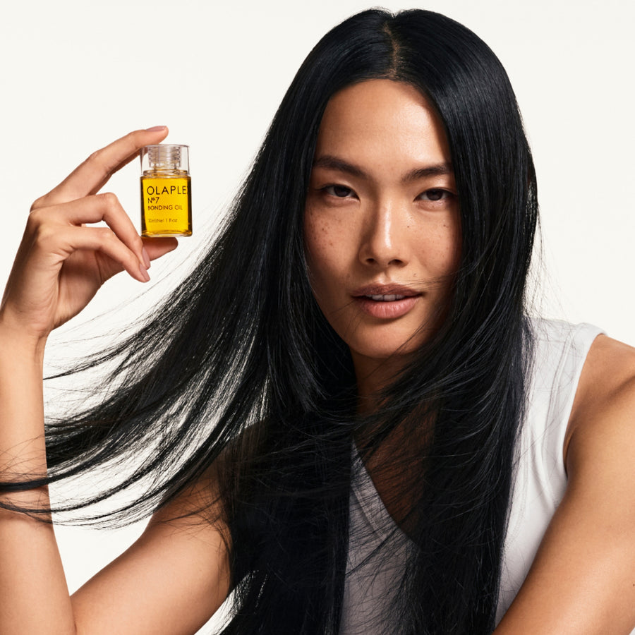 How to Achieve Shiny Hair with OLAPLEX Nº.7