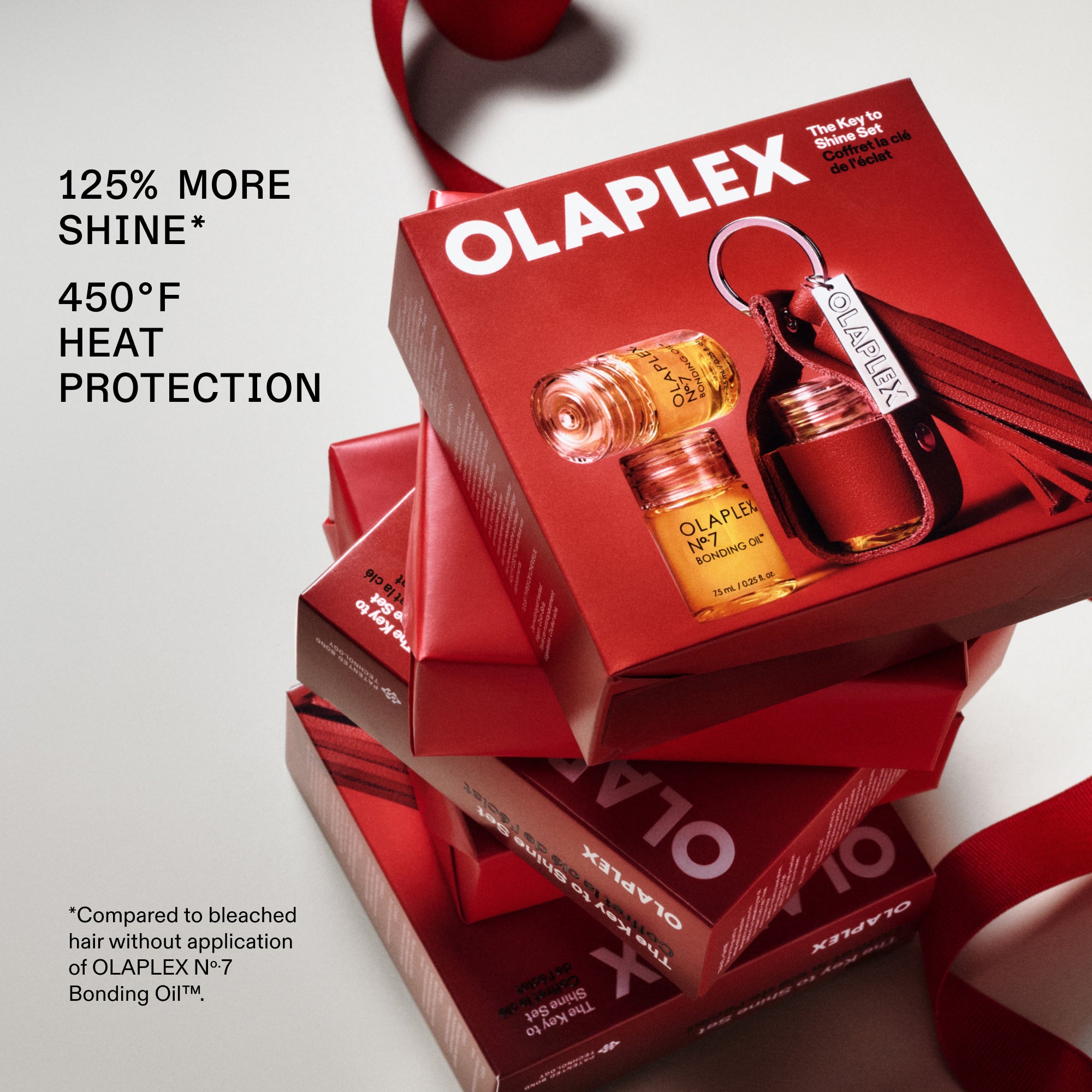 125% MORE
SHINE*
450°F
HEAT
PROTECTION

*Compared to bleached hair without application of OLAPLEX Nº.7
Bonding Oil™.