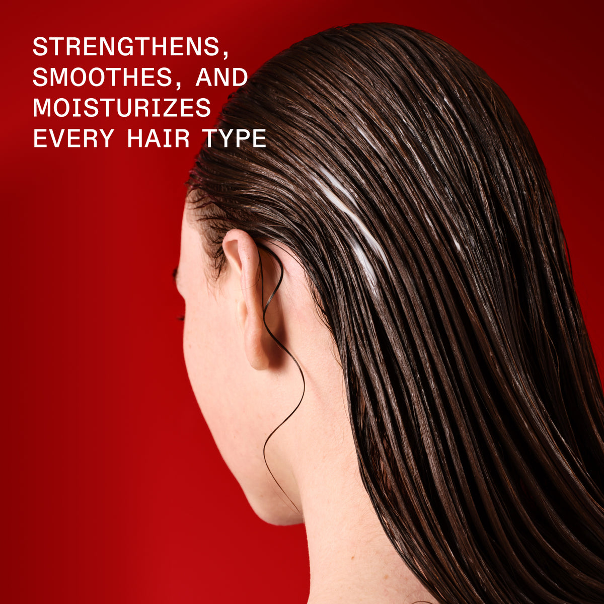 FORTALECE, SUAVIZA E HIDRATA
TODO TIPO DE CABELLO