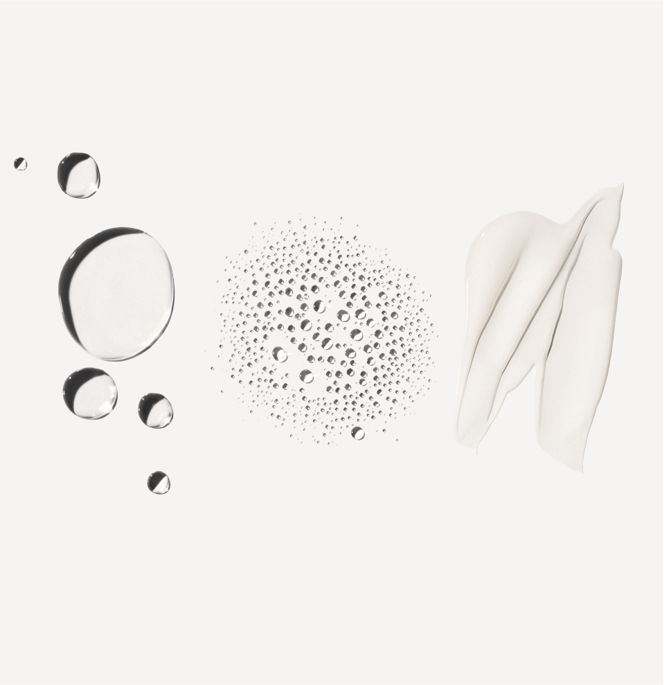 flotar

Una pequeña cantidad del Bond Shaper™ Curl Rebuilding Treatment
