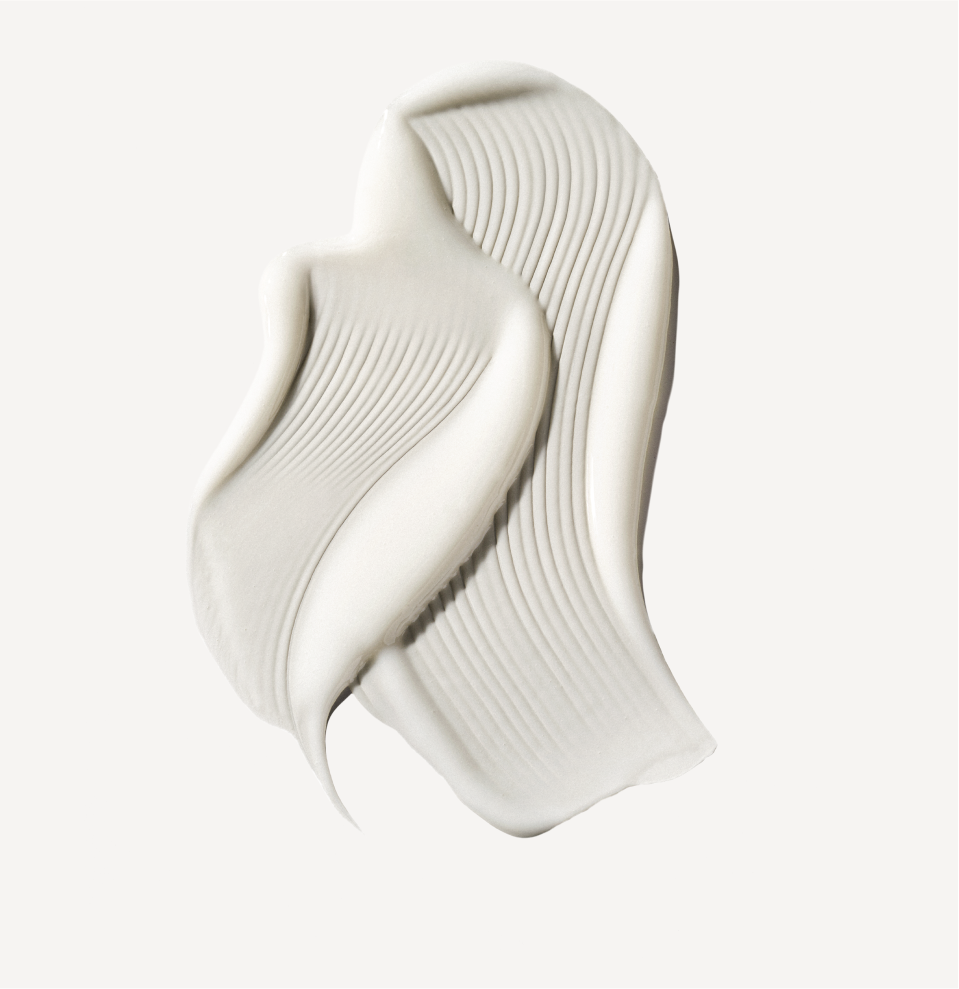 flotar

Una pequeña cantidad del Nº.5 LEAVE-IN Moisturize & Mend Leave-In Conditioner sobre un fondo blanco